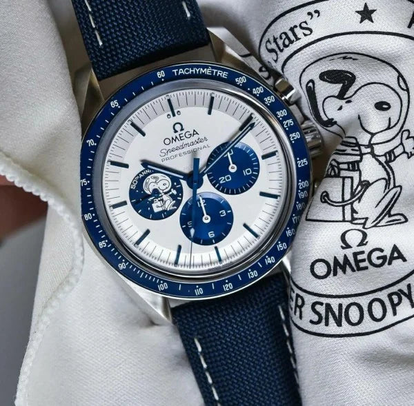 Omega Speed Master Snoopy 50Th Anniversary