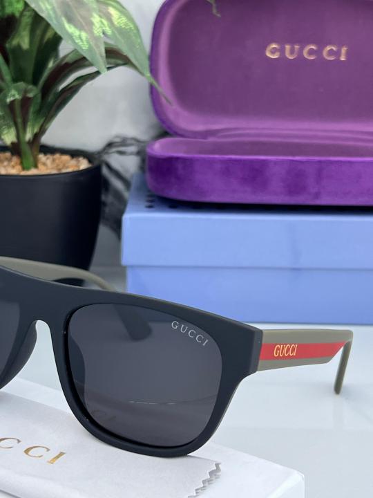 Gucci_2222_black_green
