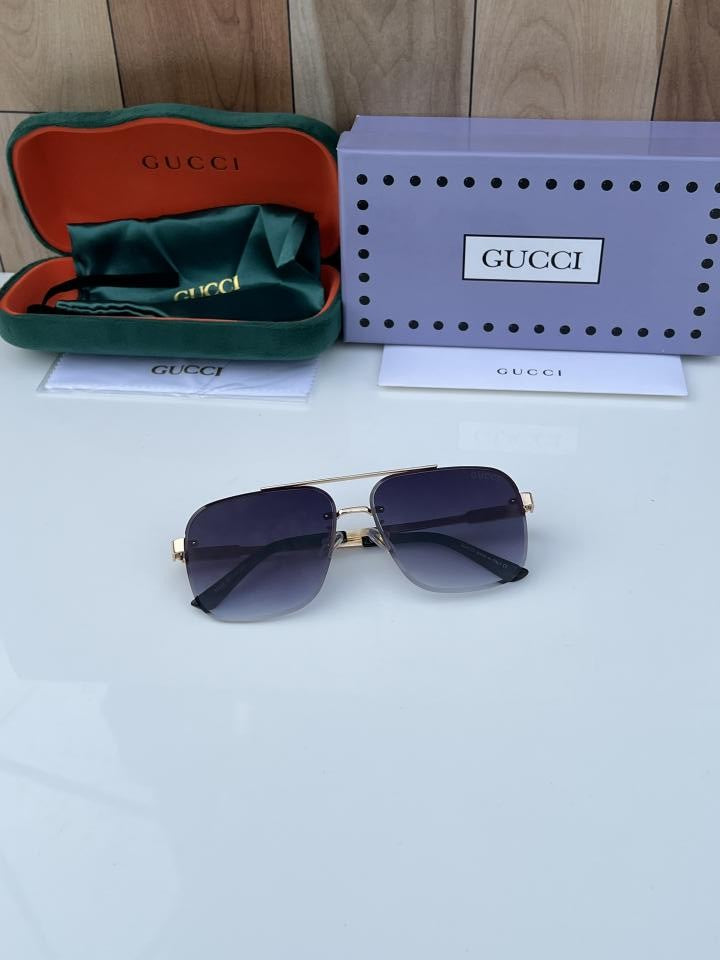 Gucci_23242_gold_black_shaded