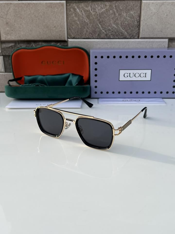 Gucci_769_gold_black